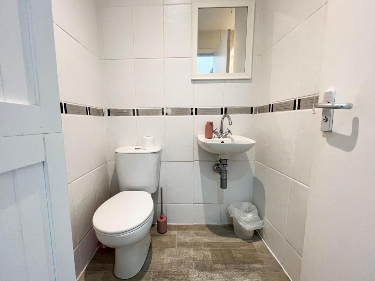 1Bd Glasgow Apartment Buitenkant foto