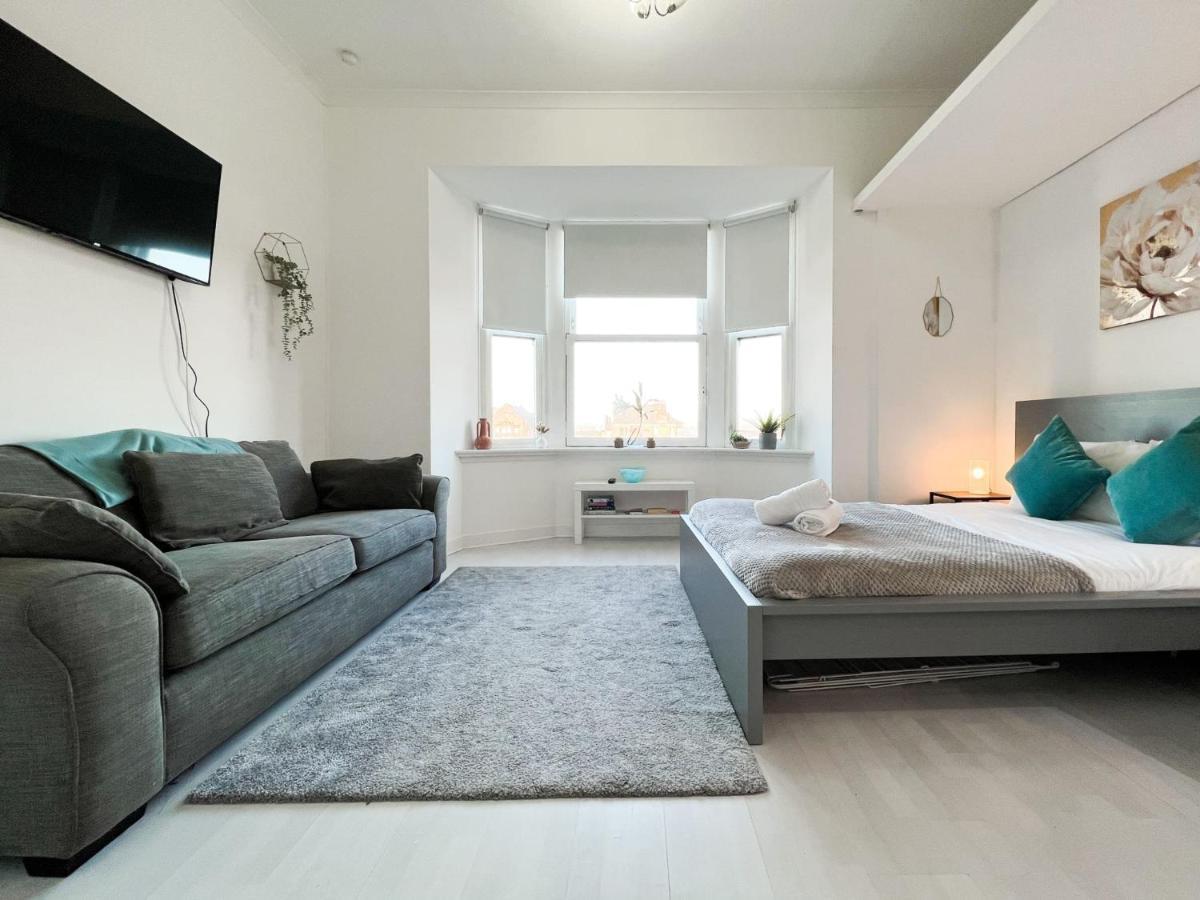 1Bd Glasgow Apartment Buitenkant foto